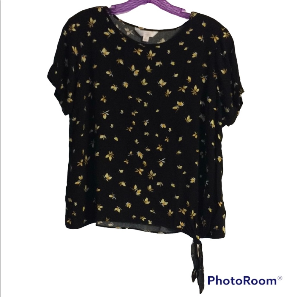 Lauren Conrad Short Sleeve Blouse